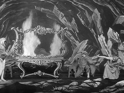 La cascade de feu剧照的剧照