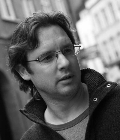 不十分好莱坞剧照的剧照