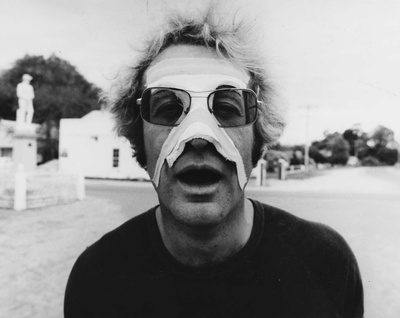 不十分好莱坞剧照的剧照