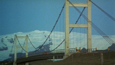 牵制剧照的剧照