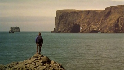 牵制剧照的剧照