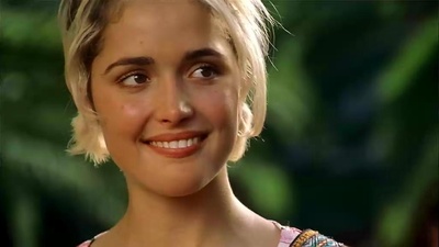 双手剧照的剧照