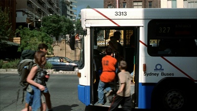 双手剧照的剧照