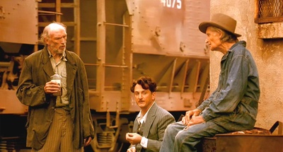 甜蜜与卑微剧照的剧照