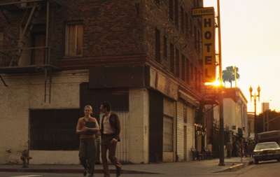 忧愁围绕着我剧照的剧照