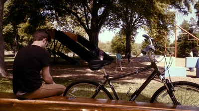 成年单亲孩子剧照的剧照