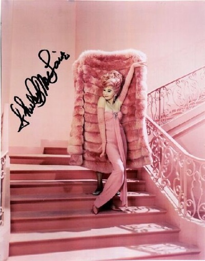 傻女十八变剧照的剧照