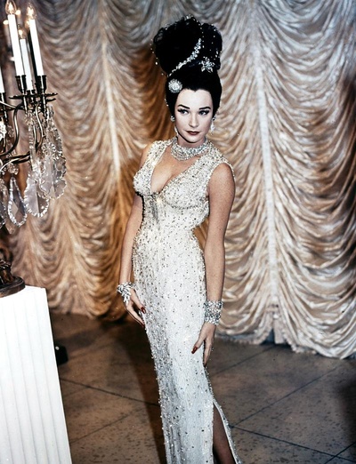 傻女十八变剧照的剧照