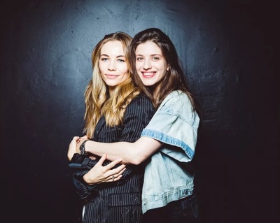 大片剧照的剧照