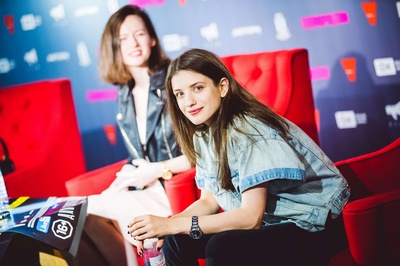 大片剧照的剧照