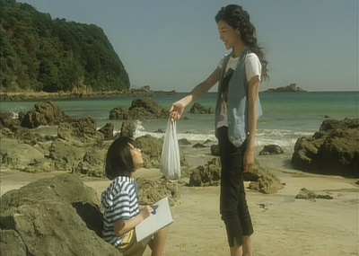 挎斗摩托车里的狗剧照的剧照