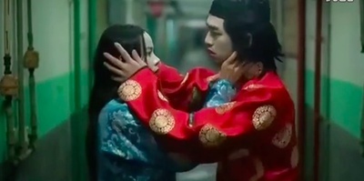 见鬼十法剧照的剧照