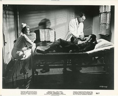 纽曼军医剧照的剧照