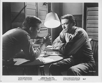 纽曼军医剧照的剧照