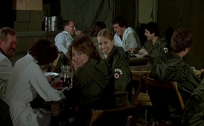 战地医生剧照的剧照