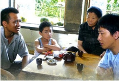 儿子媳妇和老娘剧照的剧照