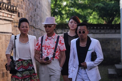 男人制造剧照的剧照