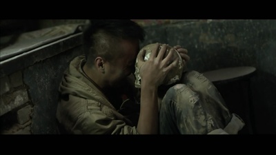 枕边有张脸剧照的剧照