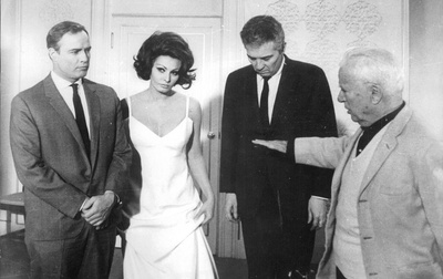 香港女伯爵剧照的剧照