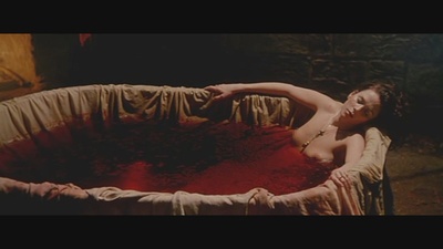 吸血女伯爵剧照的剧照