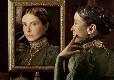 女伯爵剧照的剧照