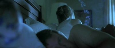 意外边缘剧照的剧照