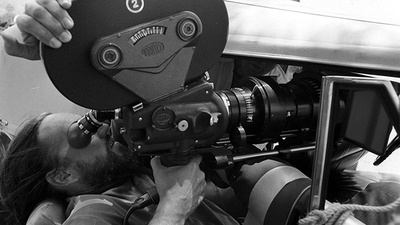 接触日格蒙德剧照的剧照