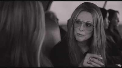 格洛丽亚在路上剧照的剧照