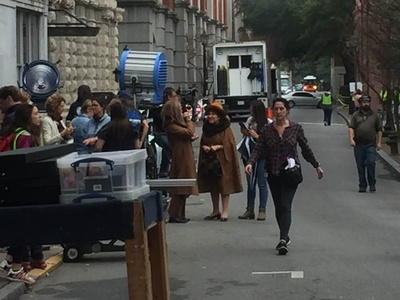 格洛丽亚在路上剧照的剧照