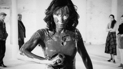 等待艺术家剧照的剧照