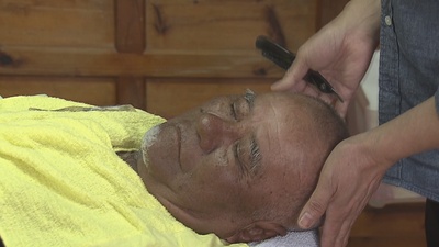 小岛美发院剧照的剧照