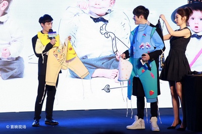 从天“儿”降剧照的剧照