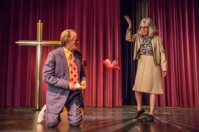 美国最可恨的女人剧照的剧照