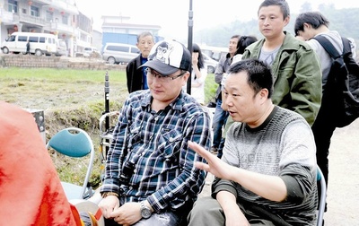 小河亲过我的脸剧照的剧照