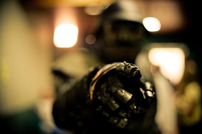 持枪流浪汉剧照的剧照