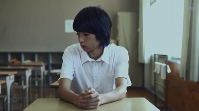 独裁者古贺剧照的剧照