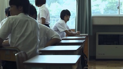 独裁者古贺剧照的剧照