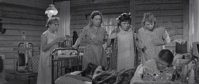 姑娘们剧照的剧照