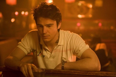 八月钱潮剧照的剧照