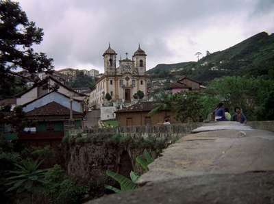 阿利雅迪尼奥剧照的剧照