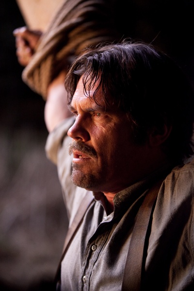 西部英雄约拿·哈克斯剧照的剧照