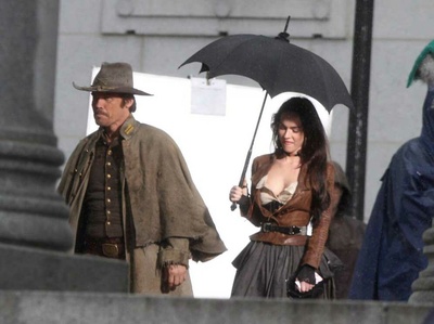 西部英雄约拿·哈克斯剧照的剧照