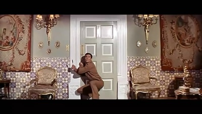 007之女王密使剧照的剧照