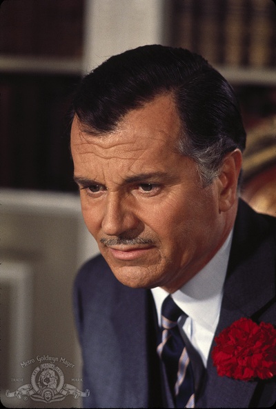 007之女王密使剧照的剧照