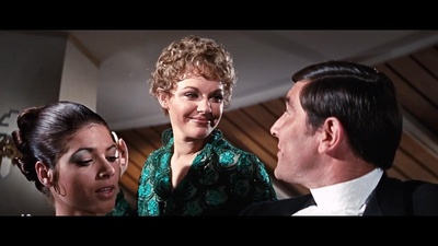 007之女王密使剧照的剧照