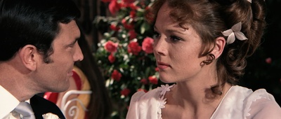 007之女王密使剧照的剧照