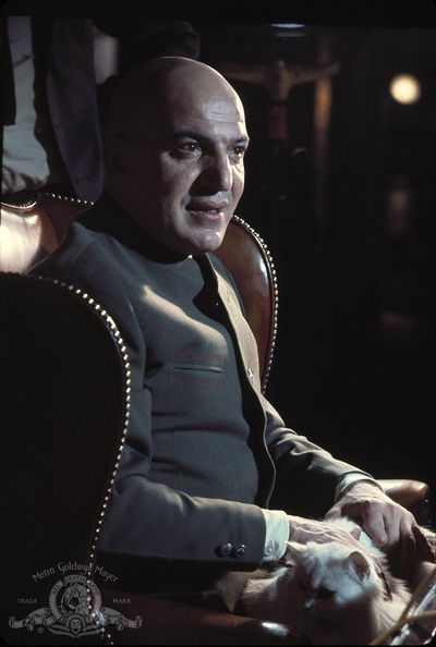 007之女王密使剧照的剧照