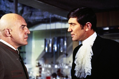 007之女王密使剧照的剧照