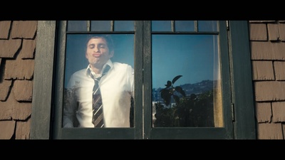 葬礼上的死亡剧照的剧照