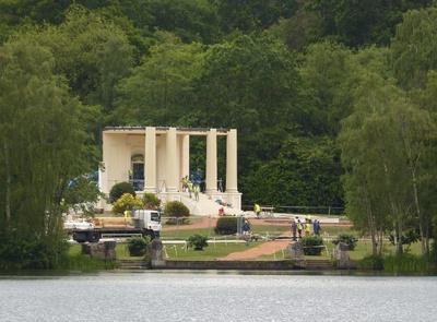 女巫再现剧照的剧照